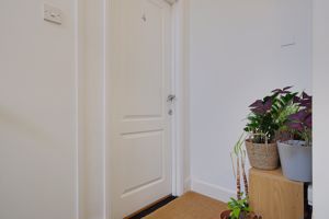 Flat Entrance- click for photo gallery